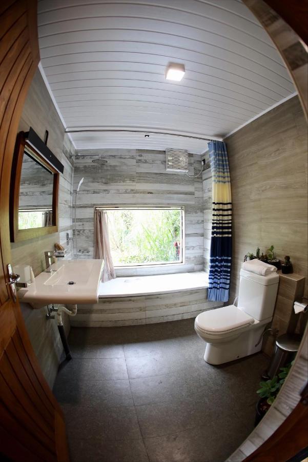 Riverbank Resort Gampola Extérieur photo