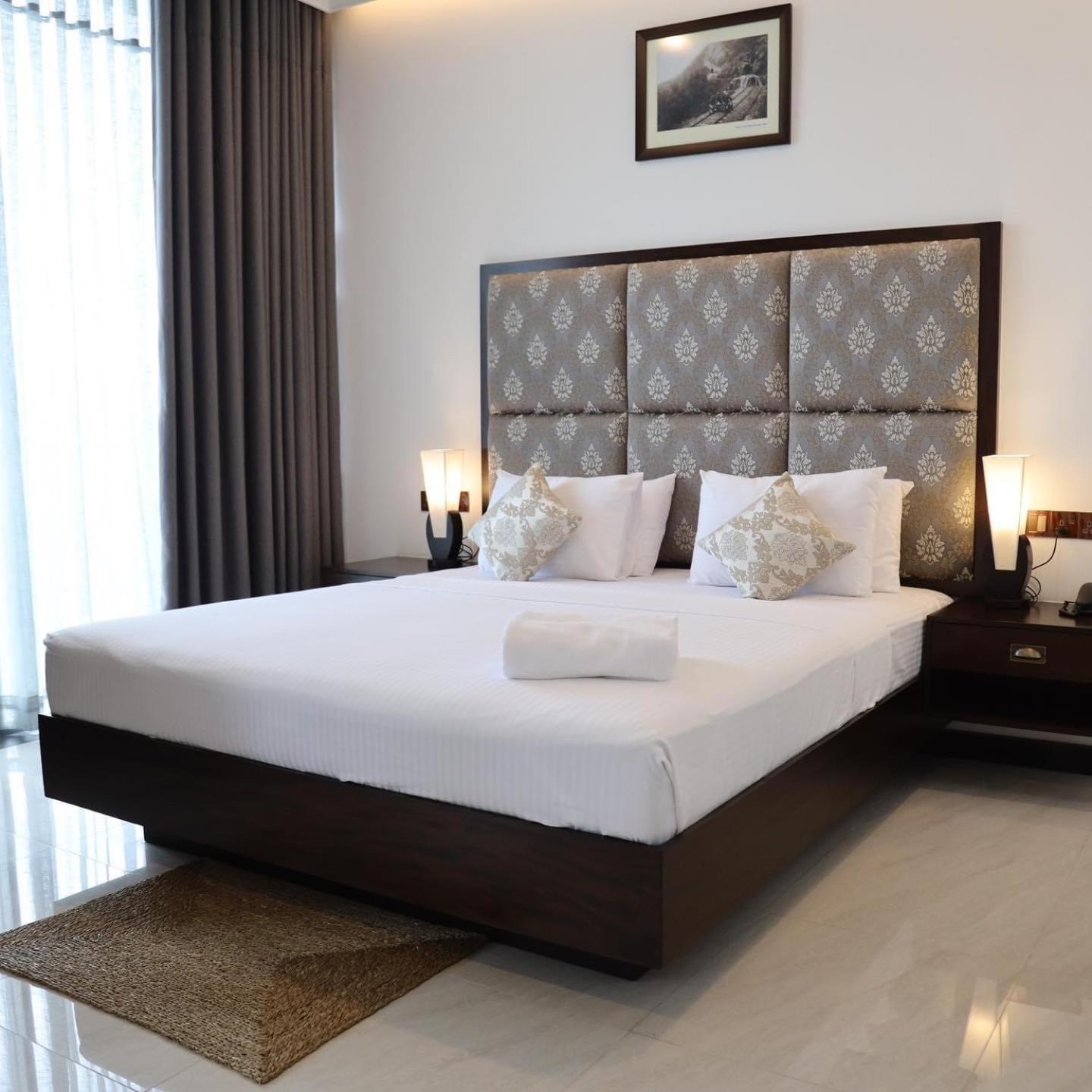 Riverbank Resort Gampola Extérieur photo